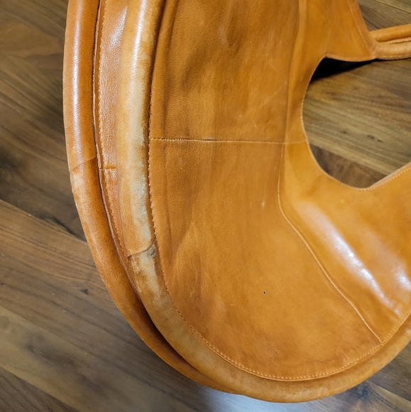 **SOLD** ANTHROPOLOGIE Julien Leather Tote - Picture 13 of 14